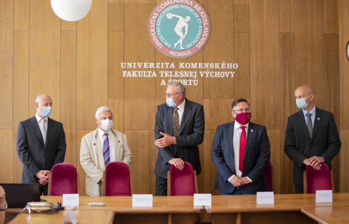 2020-07-01-Grundstein-CAA-SK-01